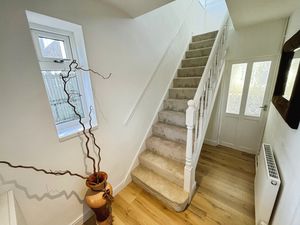 Entrance hall- click for photo gallery